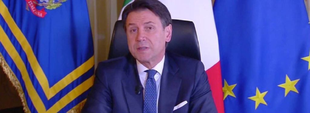 Coronavirus, Conte: "Chiusi tutti i negozi tranne alimentari e farmacie"