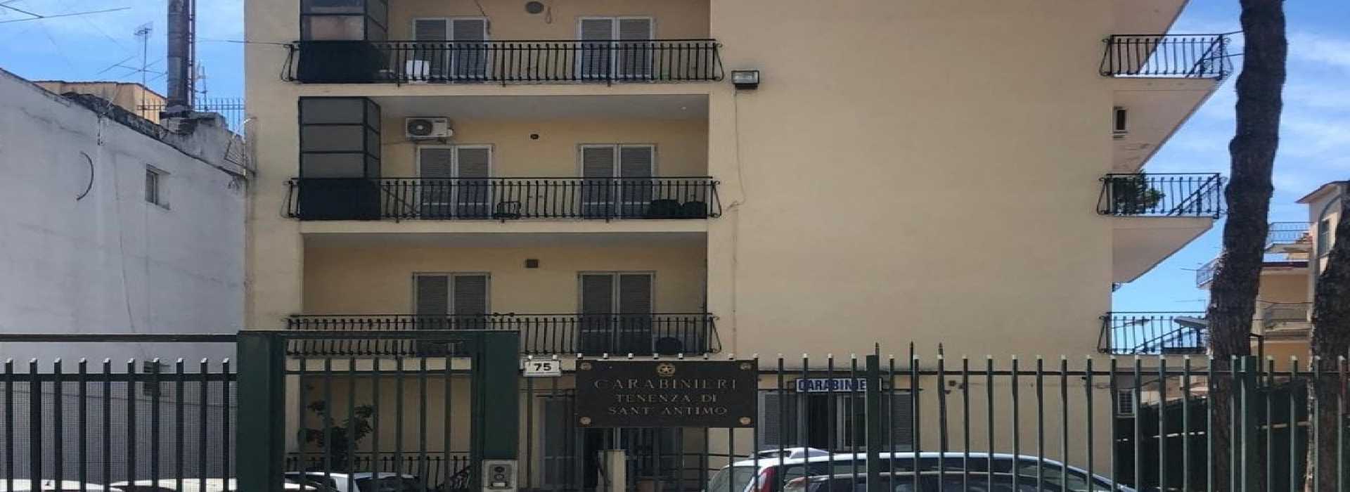 Lo Stato paga l'affitto della caserma dei carabinieri alla famiglia sospettata di associazione esterna. Cesaro