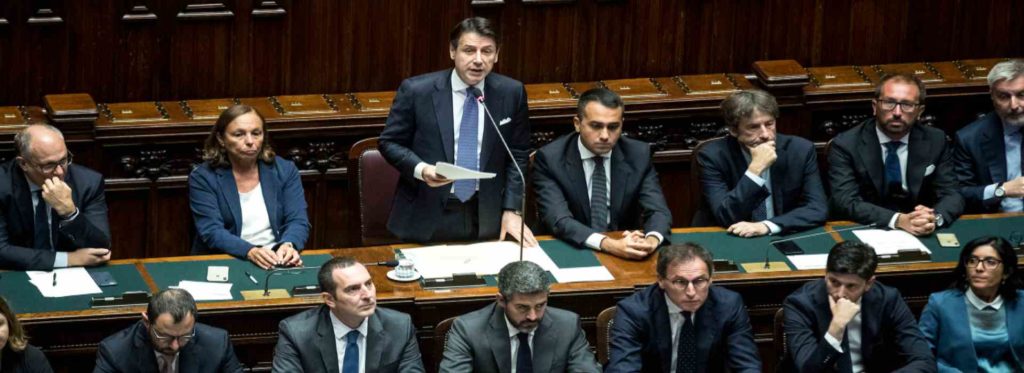 Il Dl Semplificazioni riduce la partecipazione dei cittadini e distribuisce poltrone