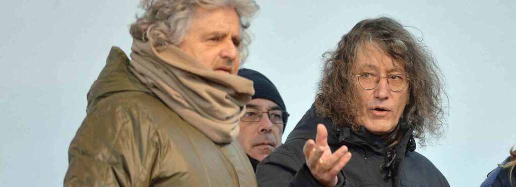 I drammi in casa 5 stelle. E se Beppe Grillo non avesse fatto il passo indietro?