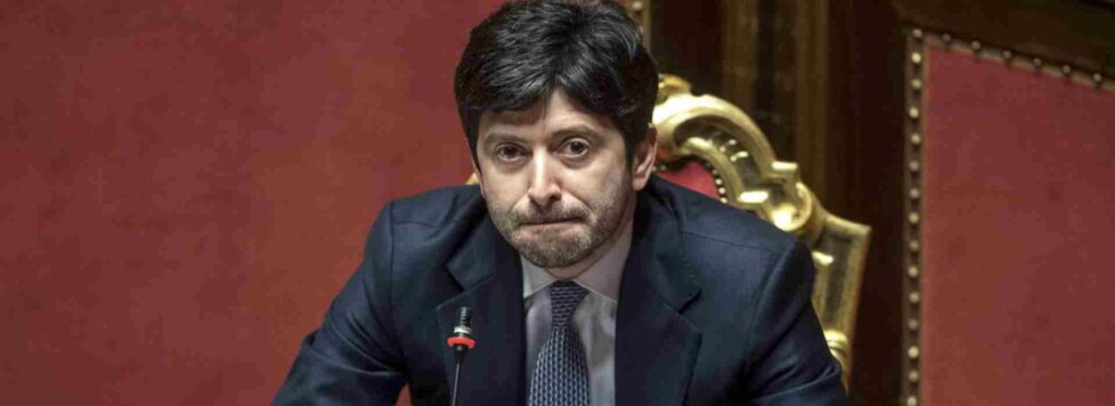 Speranza, il ministro della Pandemia e le risibili scuse