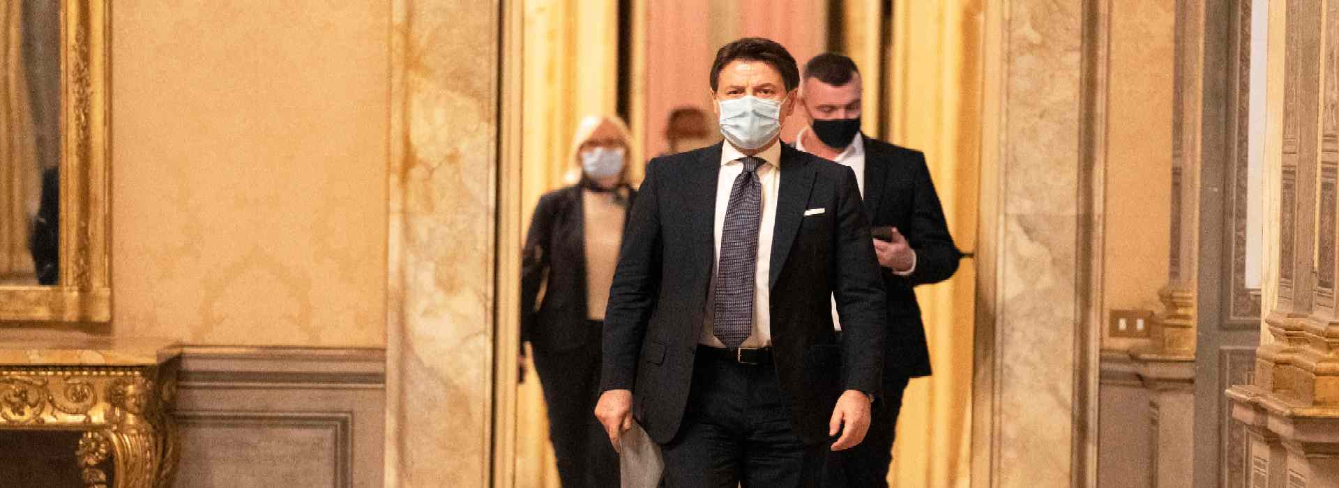 L'ultimo regalo di Conte alle assicurazioni e lo schiaffo alle vittime di sanità e incidenti stradali