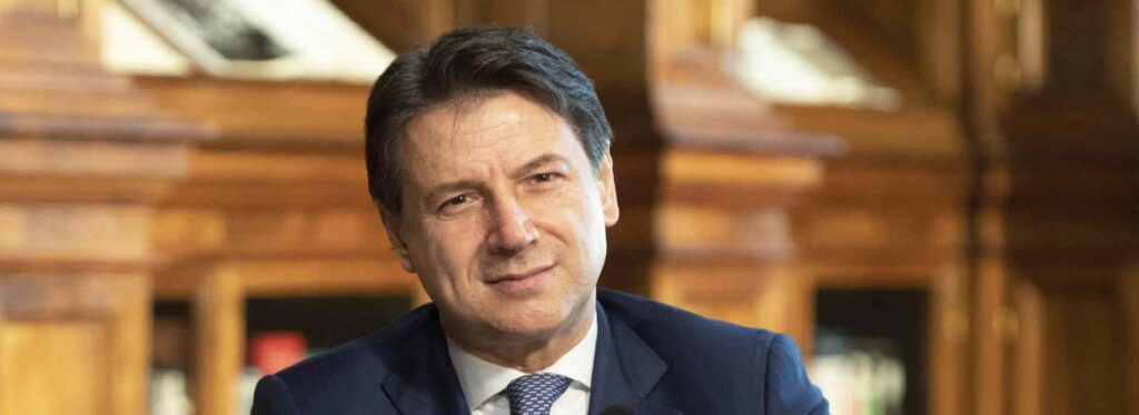 Giuseppe Conte non era l'uomo nuovo. Gli intrecci con Acqua Marcia Spa e la consulenza da 400mila euro