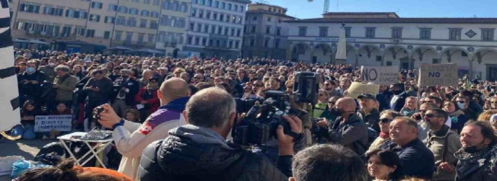 Green pass, il giorno dei blocchi e delle manifestazioni