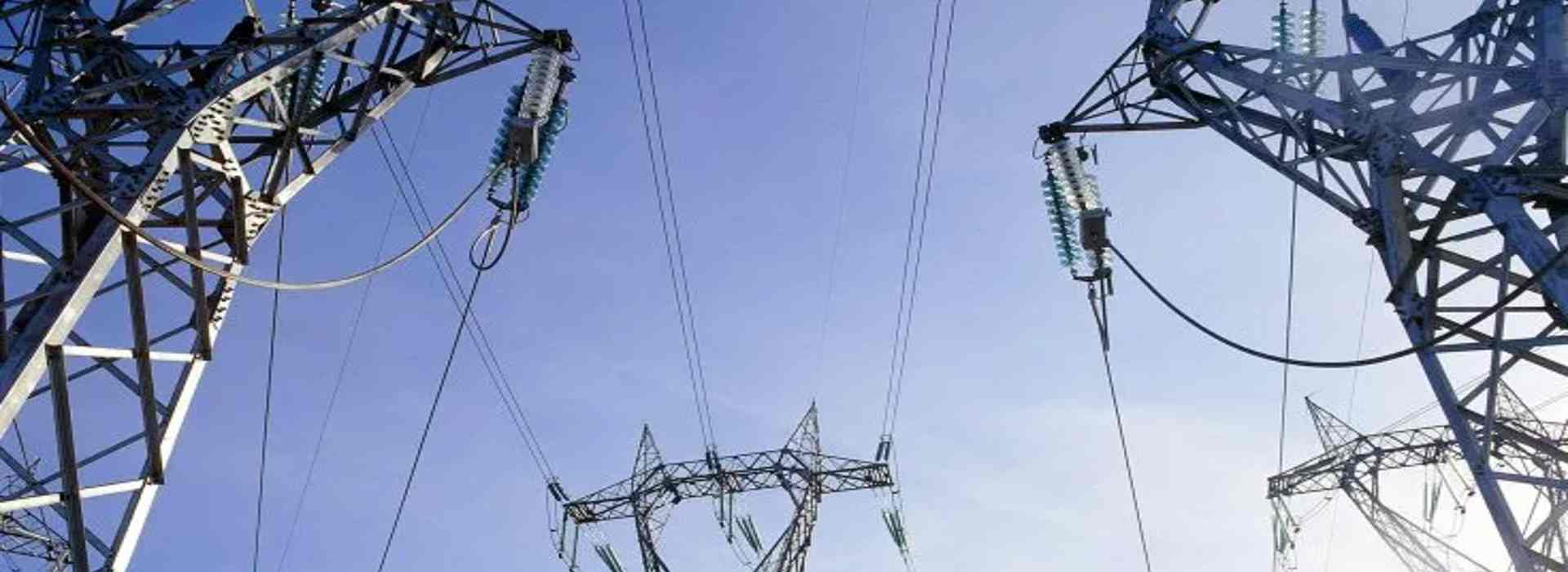 Bollette, tariffe dell'elettricità a -55,3% da aprile a giugno